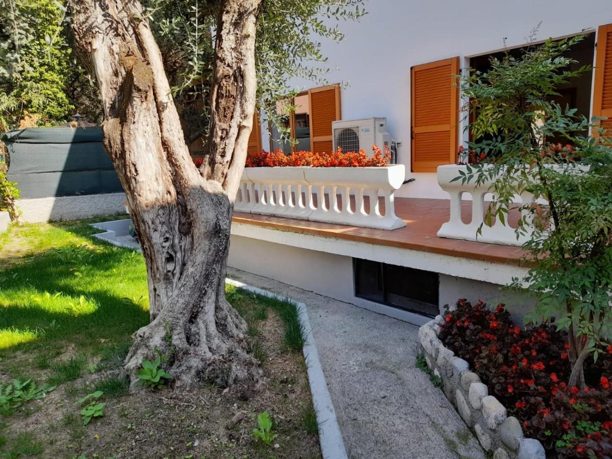 Casa El Paso Apartment Padenghe sul Garda Luaran gambar
